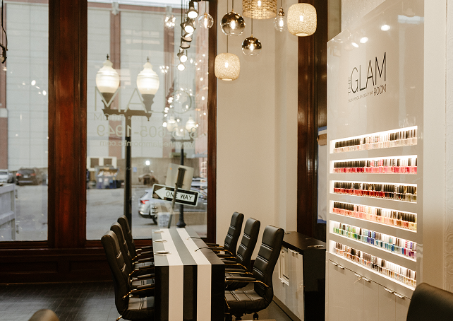 The Glam Room Reviews