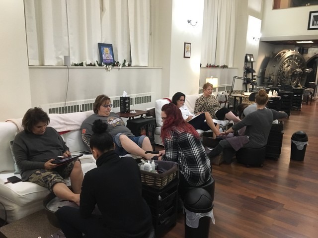 the vault salon